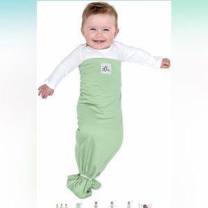 The Ollie swaddle in meadow